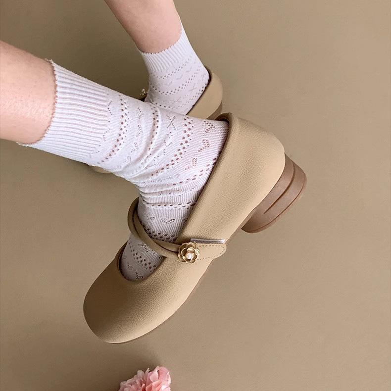 White round head retro versatile light mouth thick heel single shoes women's new autumn and winter skirt Mary Jane shoes