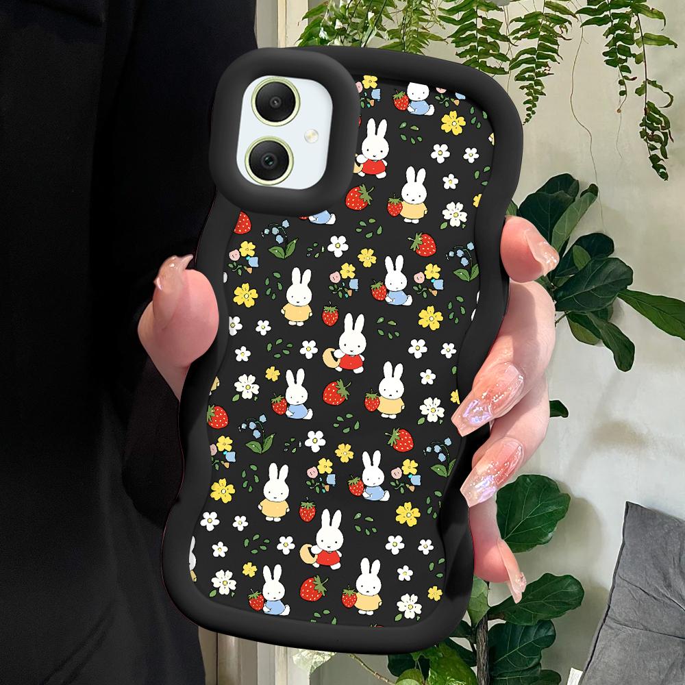 Cute Cartoon Rabbit Soft Phone Cover for Samsung Galaxy A52 A73 A12 S24 Ultra 5G S23 S22 S21 S20 FE Wave Edge Shockproof Protective Rubber Case