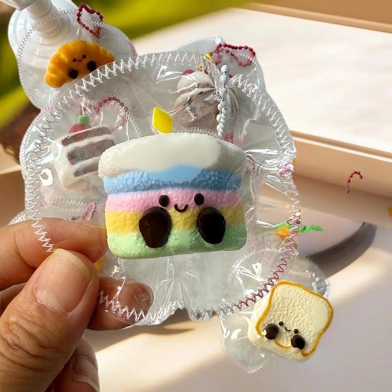 Delightful Simulated Toast Squeeze Toy, Cartoon Silicone Fun Mini Anti-stress Slow Response Items Gifts