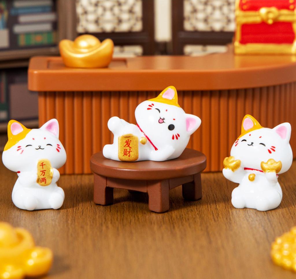 1pcs Figurines Miniature Cute Lucky Cat Micro Landscape Crafts Ornaments For Home Decorations Animal Car Decor Room Accessories
