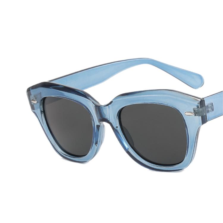 Irregular Rivets Sunglasses New Beach Excursion Uv Sunglasses Outdoor Riding Sunglasses Fashion Trend Wear Business Casual