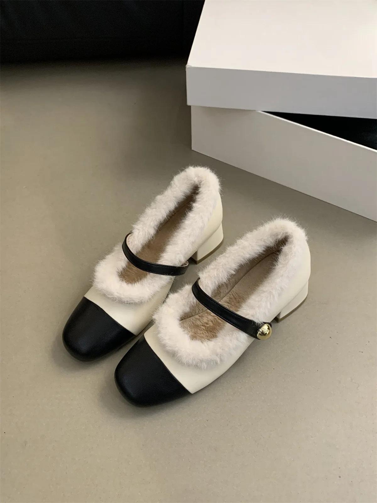 

Туфли на толстом каблуке для женщин Зима 2024 Новое пальто во французском стиле с бархатными туфлями-лодочками на высоком каблуке 40 чёрный