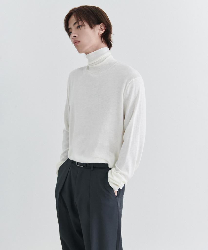MUSINSA STANDARD Merino Wool Blend High-Gauge Turtleneck Knit [Ivory]