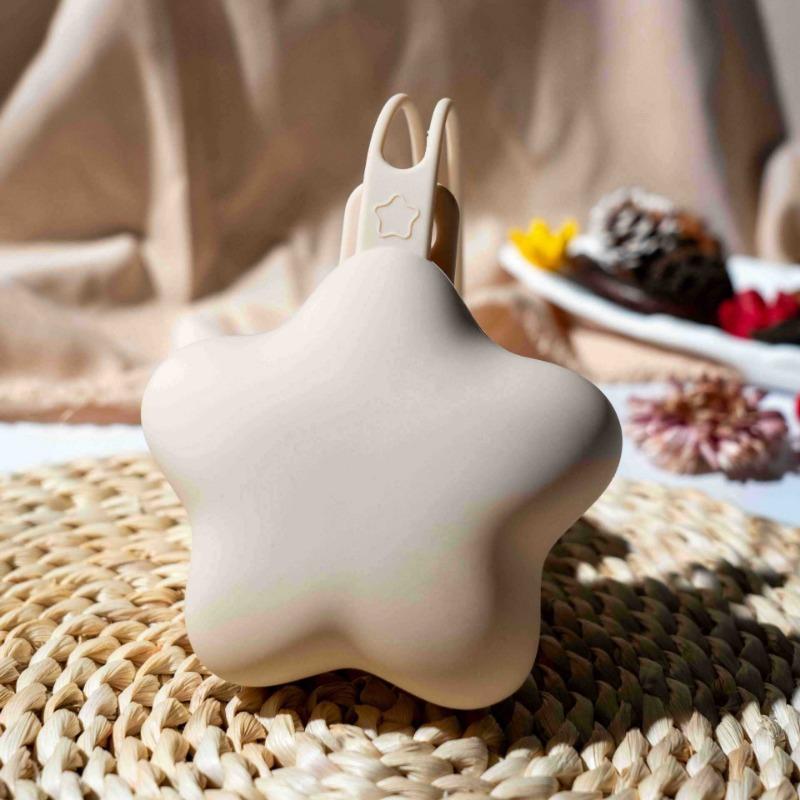 1PC European and American Simple Style Solid Color Integrated Baby Pacifier Storage Silicone Bag Pacifier Box
