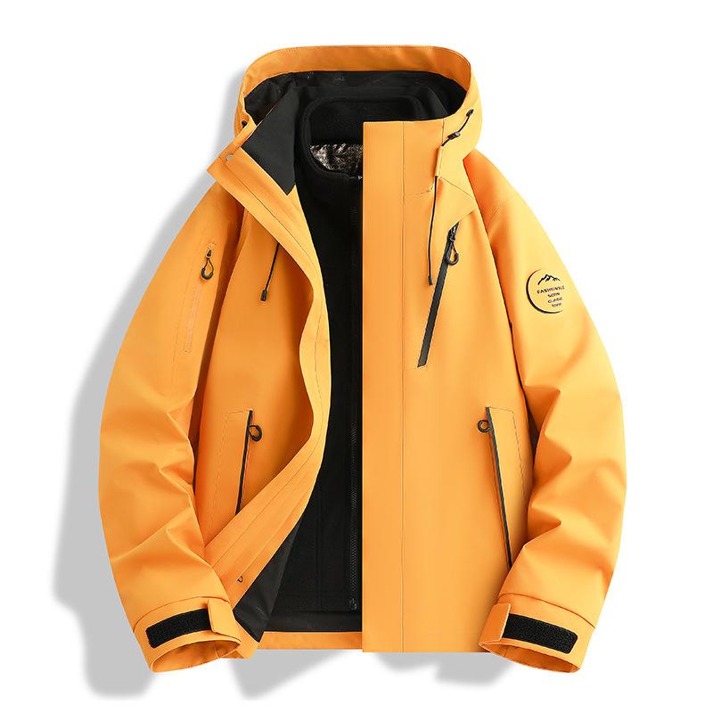 Autumn and winter new autumn and winter outdoor thickened windproof waterproof high quality jacket men and women warm three-in-one group buying