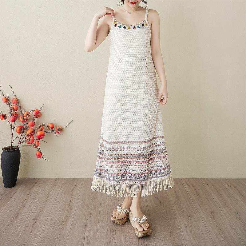 

Реальное фото Лето Новое Этнический стиль Свободное Вышивка Цветок Платье на бретелях Женское Средней длины one size fits all красный