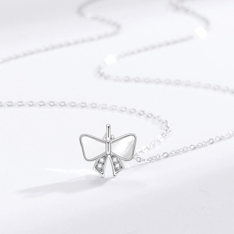 Bow Fritillary Versatile Necklace Female Korean Version Mori Girl Heart Girlfriend Necklace