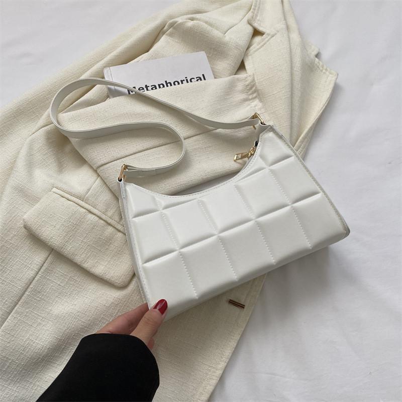 Fashionable Minimalist Shoulder Bag Women s Small Korean Style Underarm Bag белый