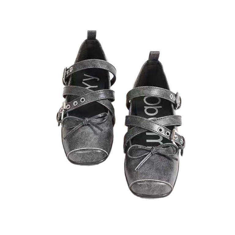 Casual sports bottom ballet shoes women's 2025 new shallow mouth square head pig nose retro bow flat shoes