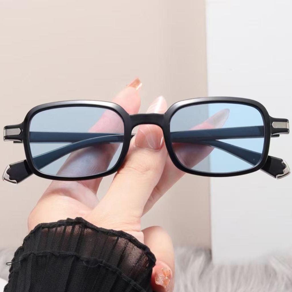 Fashionable Rectangle Shape Sun Glasses for Women Fashion Stylish Anti-reflective Ladies Sunglasses Driving Hiking Outdoor Sunglass