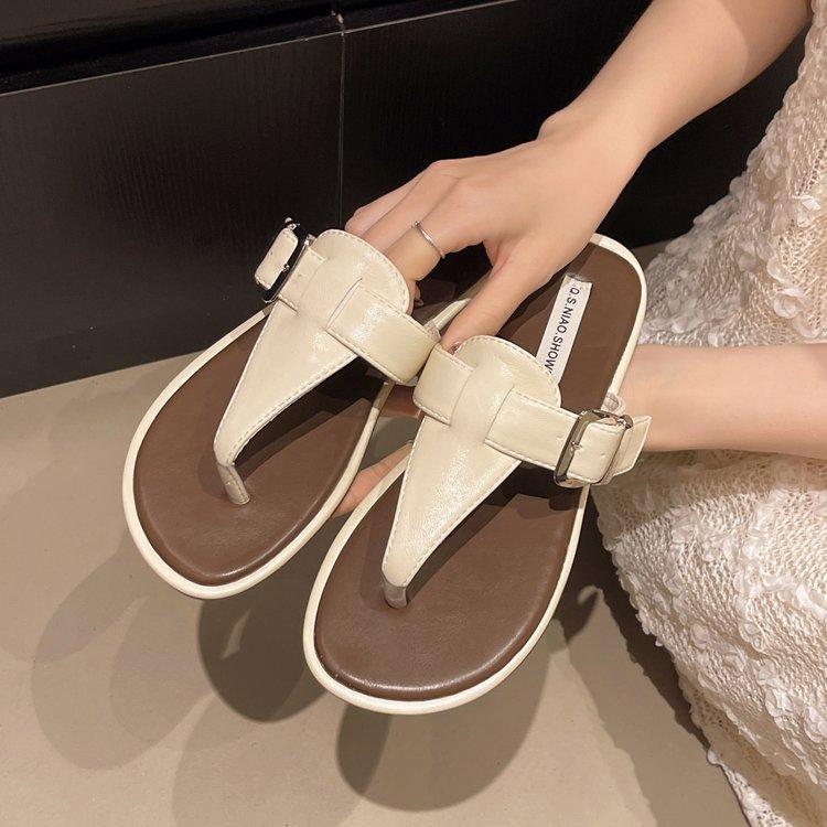 

Корейские ретро простые шлепанцы с треугольным носком, крутые, женские, летняя обувь 2025, новые плоские шлепанцы, пляжная обувь 40