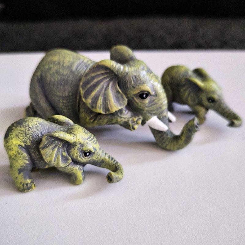 3 In 1 Resin Home Decoration Crafts Elephant Hug Baby Doll Gard Decorative Miniatures & Figurines ,mother & Kids Ornaments
