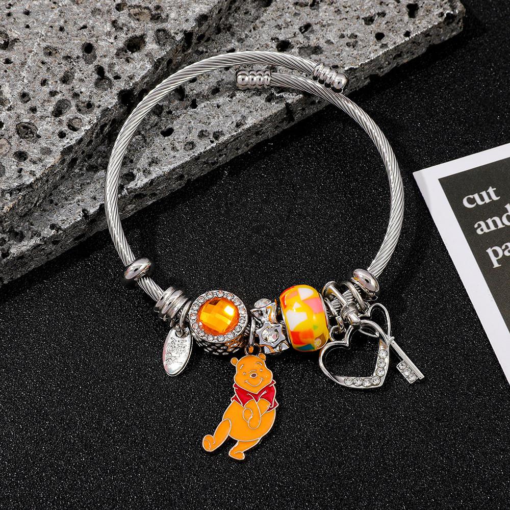 Braccialetto con Ciondoli Cartone Animato Orsetto Pooh in Lega di Zinco Galvanizzata per Regalo e Souvenir di Viaggio