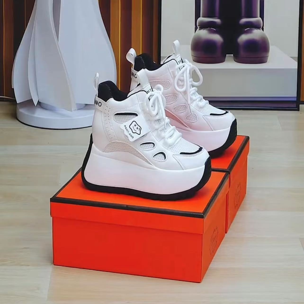 

Increased Women s Shoes In Spring, Thick-soled, Small, High-top Shoes, All-match, Thin Sports and Casual Shoes 40 чорний