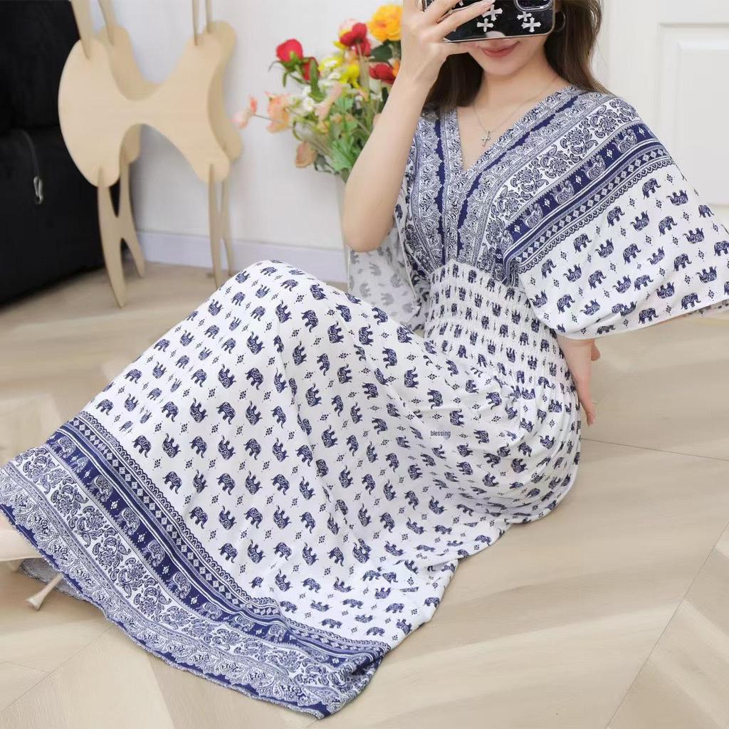 25. Jubiläum Ethnisches V-Ausschnitt Viskose Kurzarm Französisch-Thai Druck Urlaubs Kleid für Damen