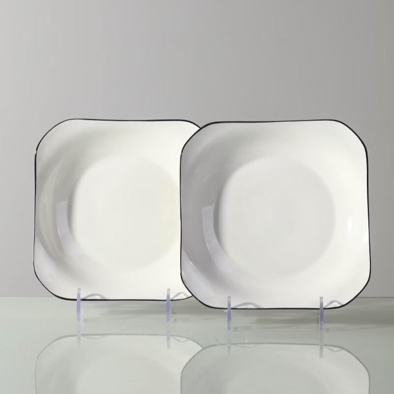 Квадратные подглазурные керамические обеденные тарелки Haoya 8,5 дюйма, с черной линией (Набор из 2)