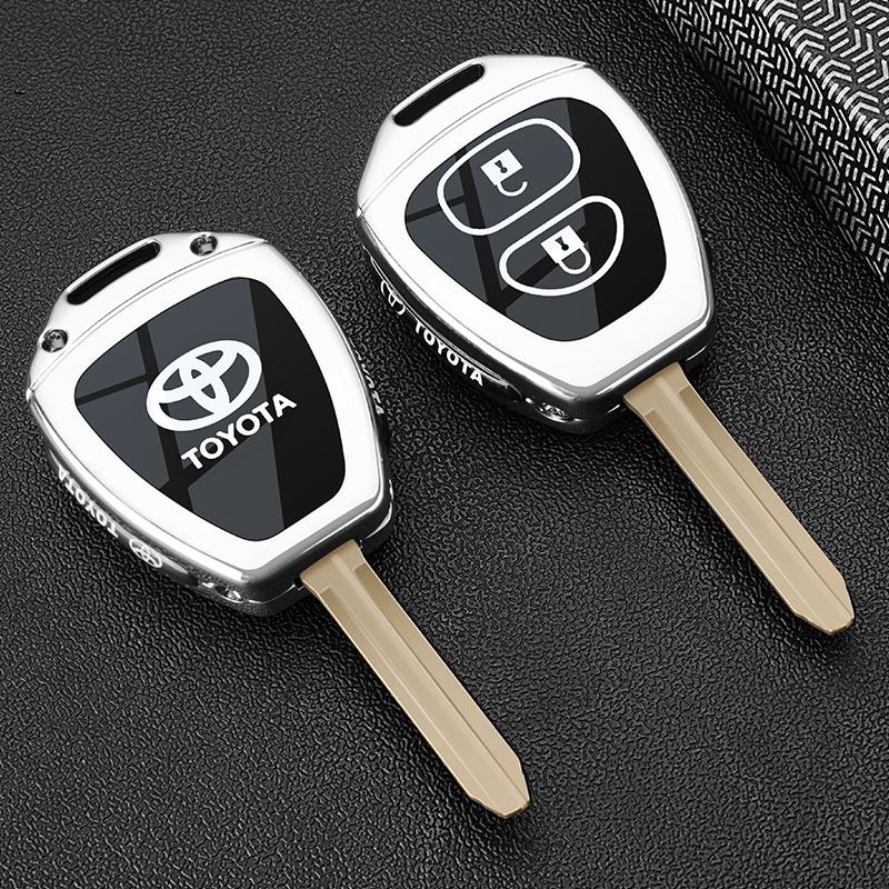 Suitable for the old Toyota straight key case Corolla Rav4 Camry Crown Ruizhi Prado car buckle shell men