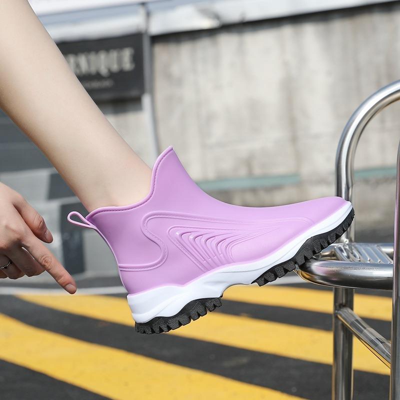 Spring new rain shoes women's fashion outer wear short tube versatile waterproof non-slip thickened rain boots cover shoes women