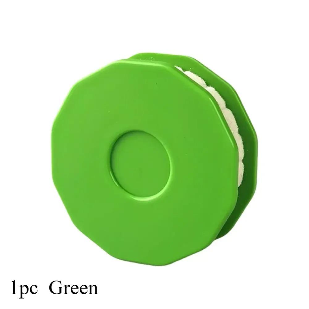 

Cycling Chain Lubrication Tool – Drip-Free Oiler with Sponge Roller, Easy Bike Maintenance Accessory for Road & MTB