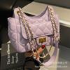 Xiaoxiangfeng rhombus chain shoulder bag 2025 spring and summer new temperament milf style Internet celebrity trend messenger bucket bag