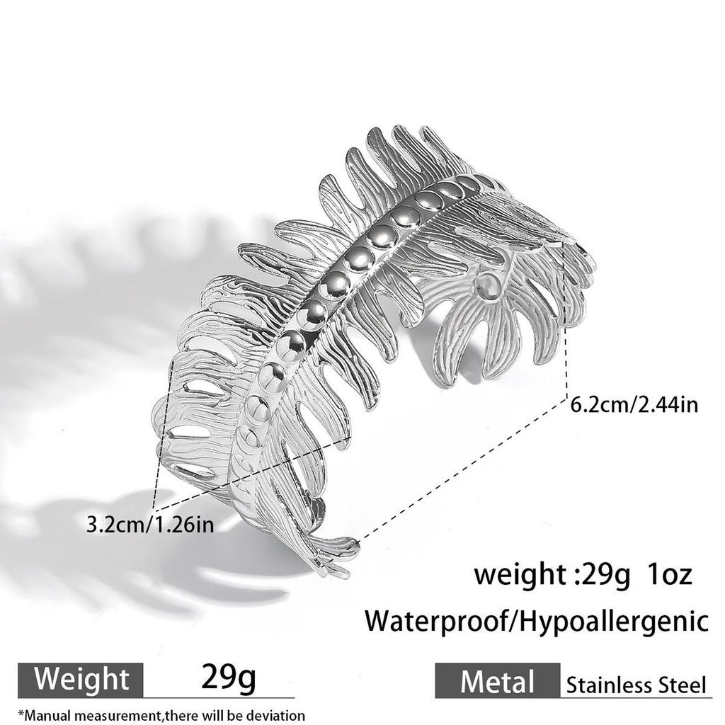 European & American Ocean Style Stainless Steel Bracelet with Starfish, Seashell, Coral Flowers, and Natural Stone Bangle Hand Jewelry.