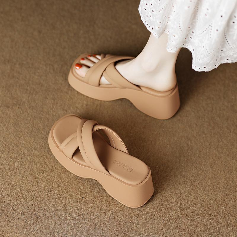 

7328-2 маффин толстоподошвенный полушлепан женская летняя обувь 2025 новая маленькие высокие каблуки крутые шлепанцы 39