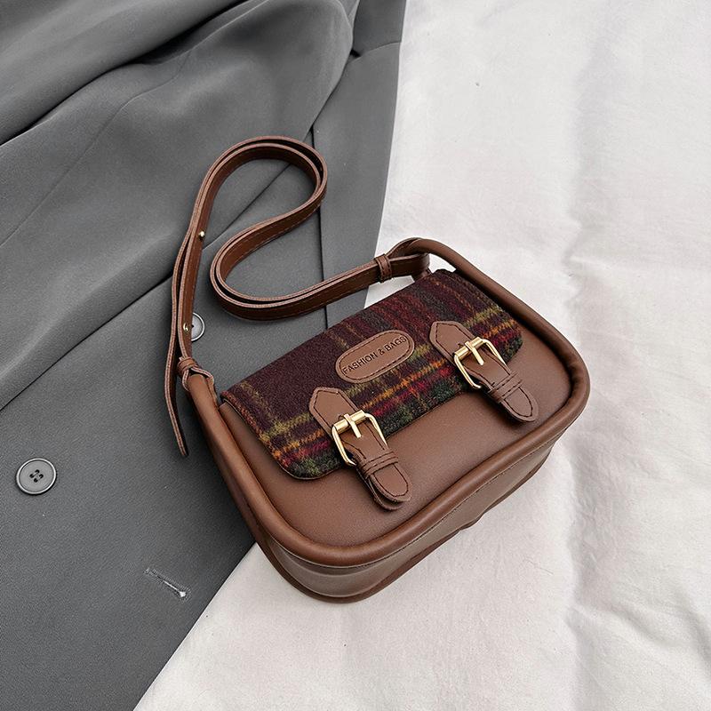 Simple casual small square bag new bag women's fashion trend shoulder bag retro personalized women's messenger bag