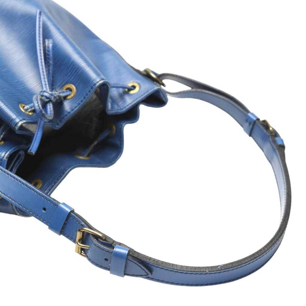 Louis Vuitton Epi Noe Shoulder Bag Epi Leather Blue Women M44005 Used