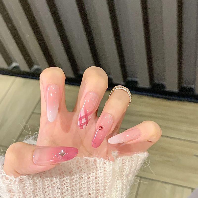 2026 Designer Wearable Nails: Butterfly Fairy Fingertips, Dreamy Starry Sky, High-End Light Luxury Handmade Tips.