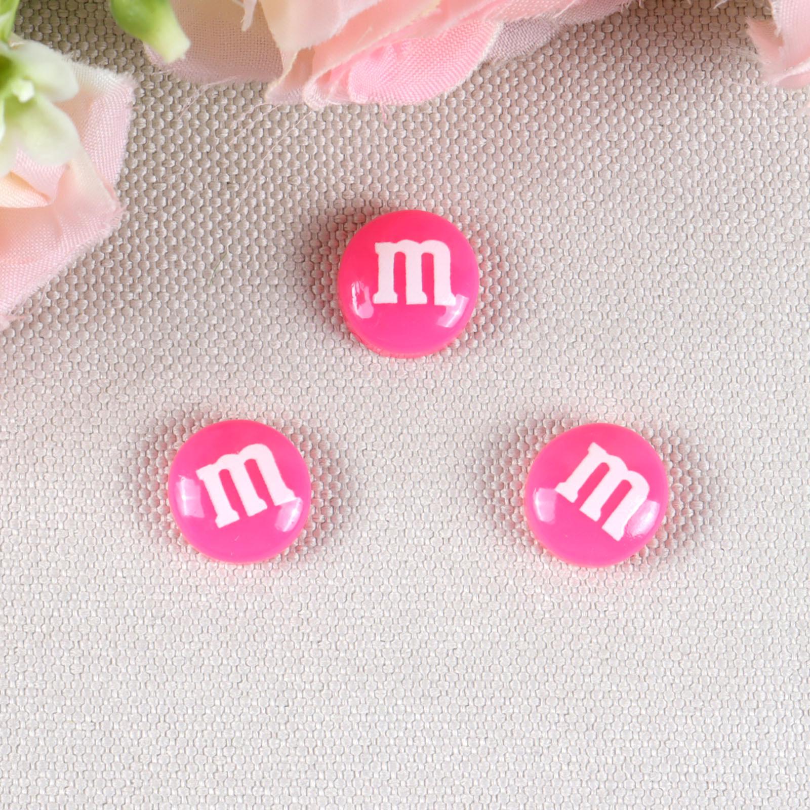DIY Радужный брелок-подвеска из смолы с M&M s, двусторонний