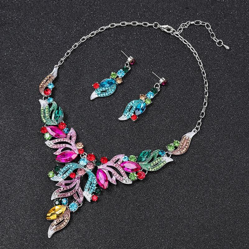 

Комплект из ожерелья и сережек со стразами, свадебная вечеринка, аксессуары для костюма разноцветный