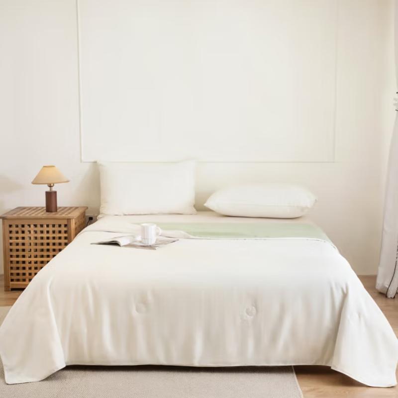 

MUJI Soybean Fiber Quilt