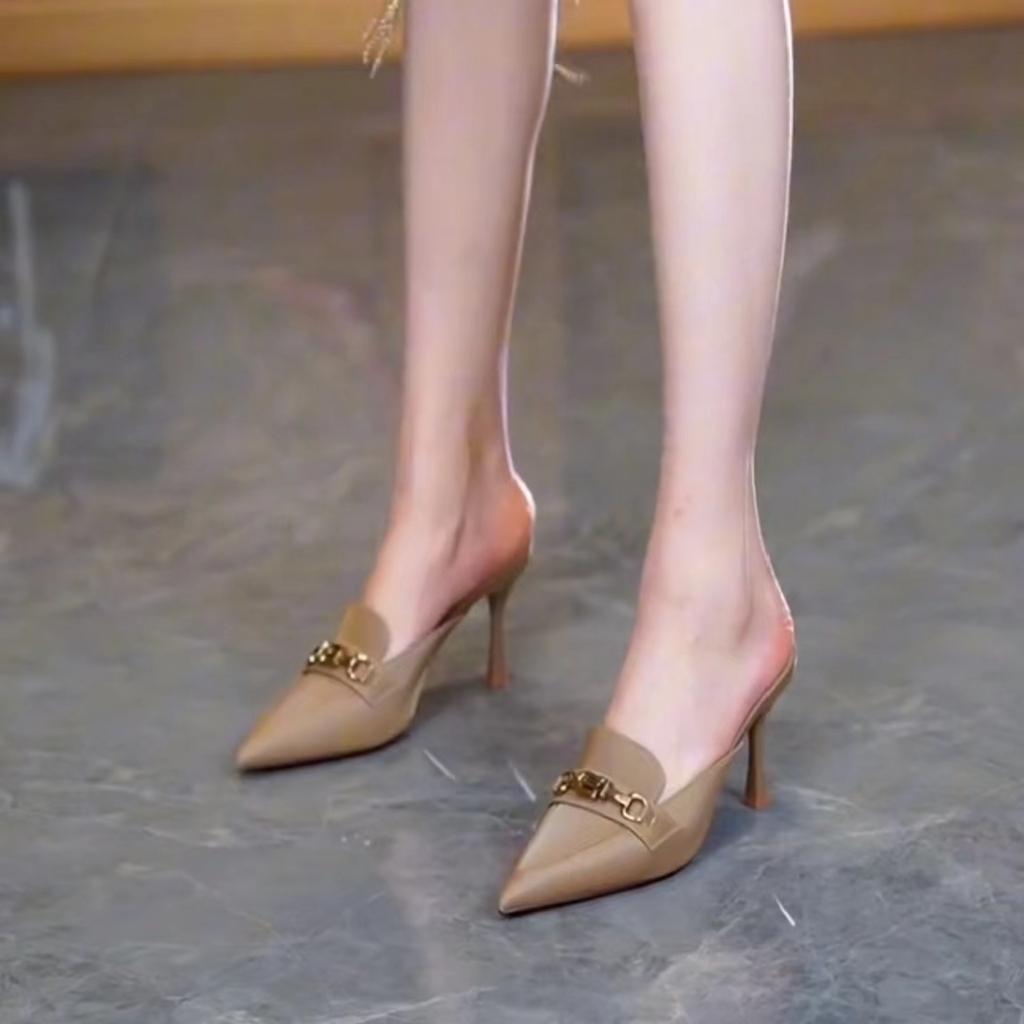 Fashion Female Shoes Rivet Slippers Heels Cover Toe Luxury Slides 2025 High Thin Designer Summer Pointed Fashion Shoes Woman's Slippers