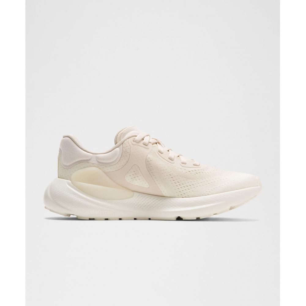 Lululemon Women S Beyondfeel Running Shoe breakfaSt Tea Coconut Ivory Coconut Ivory
