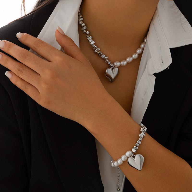 Модное простое двухслойное ожерелье с подвеской в виде сердца из бисера для женщин в стиле панк, унисекс, цепочки на ключицы, ожерелья, ювелирные аксессуары