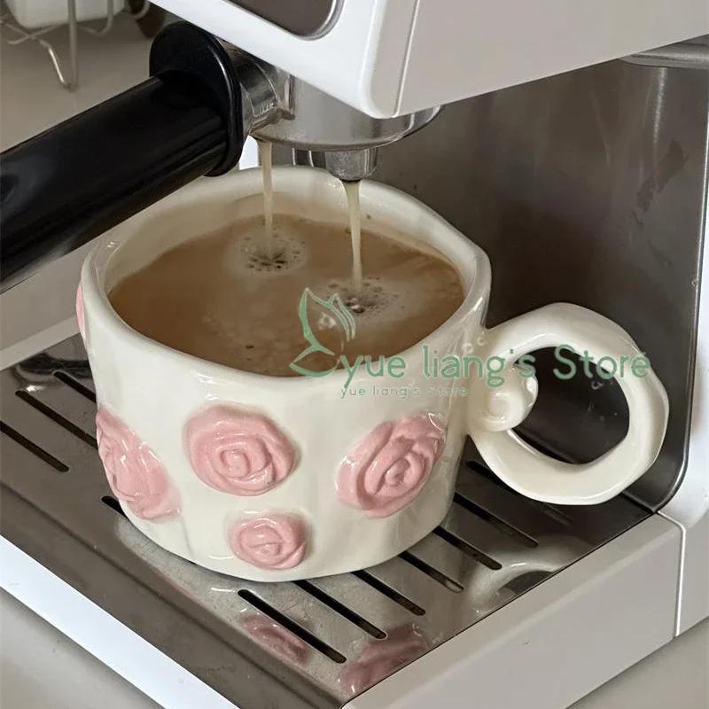 

Gift Package 3D Relief Rose Flower Ceramic Mug Retro Handmade Hand Drawn Irregular Coffee Cup Christmas Present Water Cup 201-300ml