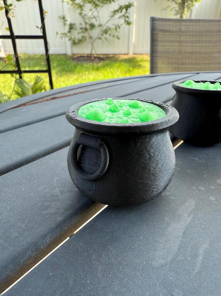 Witch Cauldron Tealight Holder Halloween Decoration Night Light Stand for Seasonal Home Decor Indoor Outdoor Use