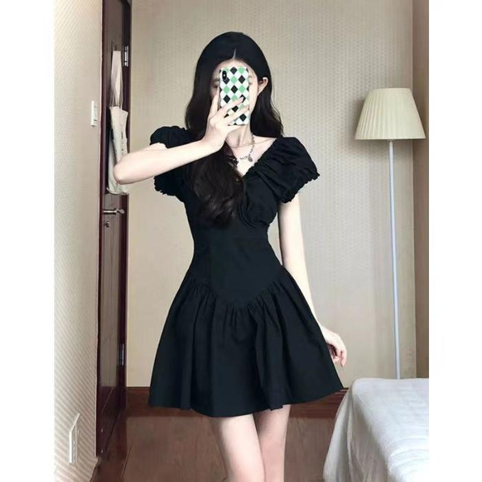 Black French pleated v-neck backless dress women s summer niche design waist pure pleated skirt S