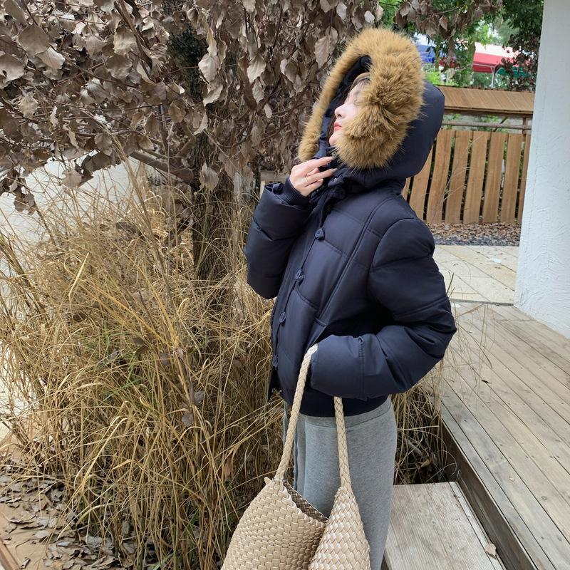 New Fur Collar Hooded Winter Down Cotton-padded Jacket Women's Winter New Bread Clothes Thickened Loose Coat.