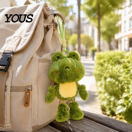Fragrant Plush Ornament Funny Frog Keychain with Fragrance & Movable Limbs, Soft Stuffed Animal Expression Keyring Bag Charm for Backpacks Keys,