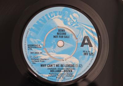 7inch Record HOLLAND  DOZIER LAMONT DOZIER  Why Cant We Be Lovers  Dont Leav INV525PROMO INVICTUS 1972 UK SoulFunk Used