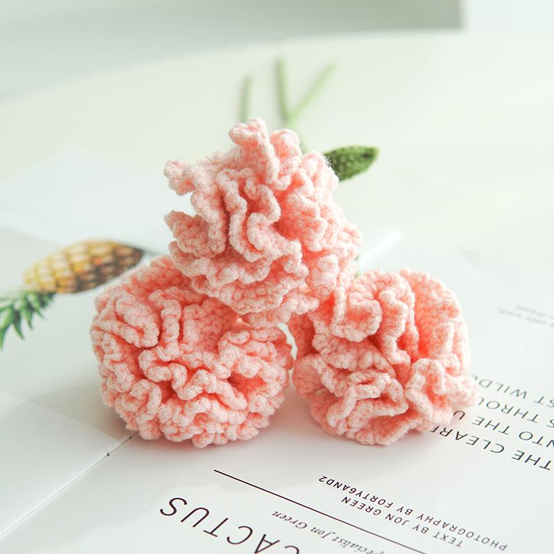 Finished Knitting Carnation Woven Gradient Braided Fake Flowers Flowers Bouquet Handmade Crochet Bouquet Decoration Holiday Gift
