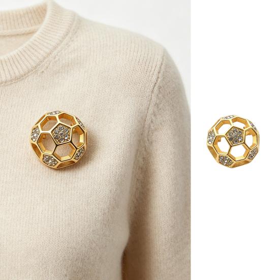 Brooch Pin Hollow 3D Football Design Lightweight Zinc Alloy Pin Coats Suits Sweaters Dresses Badge Sports Team Collection Jewelry Gift