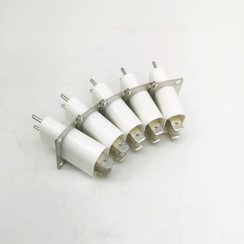 Soclu magnetron cuptor cu microunde cu condensator de trecere