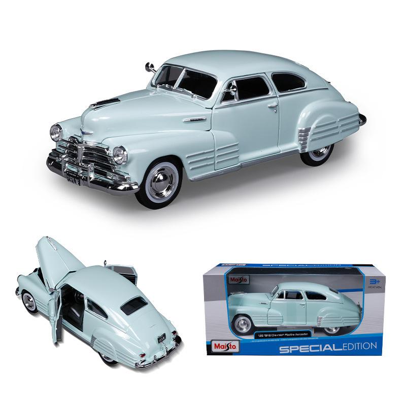 Maisto 1948 Chevrolet Fleetline Aerosedan Diecast Modell 1:Maßstab 24 Klassisches Vintage-Auto Hellgrün Retro Sammlerstück Ausstellungsspielzeug