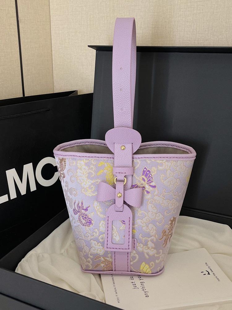 Song Brocade DIY Embroidery Kit: Chinese-Style Handmade Bucket Tote & Crossbody Bag.