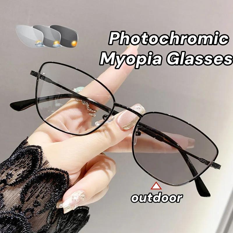 Metal Frame Cat Eye Photochromic Myopia Glasses Ultra Light Unisex Near Sight Glasses Blue Light Blocking Eye Protection Eyewear