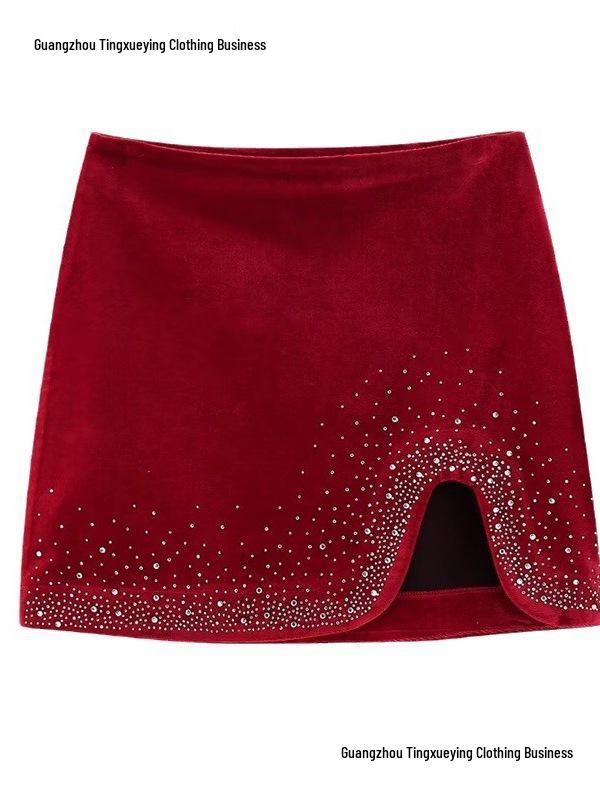 European & American Style Elegant Velvet High-Waisted Mini Skirt for Women - Autumn/Winter 2026 Collection