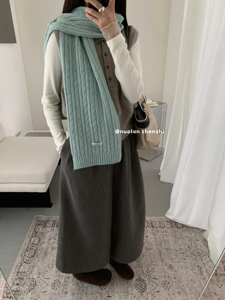 Autumn and winter Korean twist wool-containing knitted scarf female atmosphere white soft versatile warm scarf male manufacturer