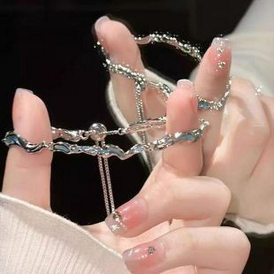 Summer-Ready: Chinese Ethnic Style Light Luxury Bracelet - Trendy and Versatile for Women